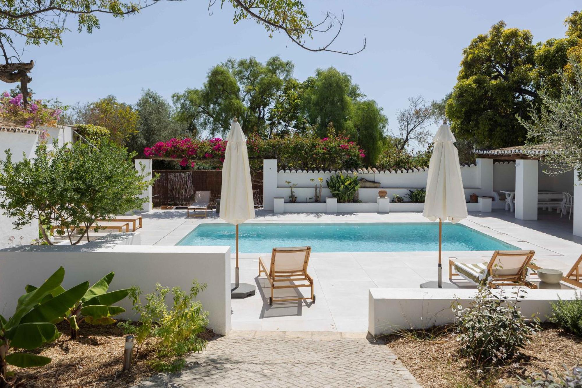 Amago Guesthouse Santa Barbara de Nexe Exterior photo