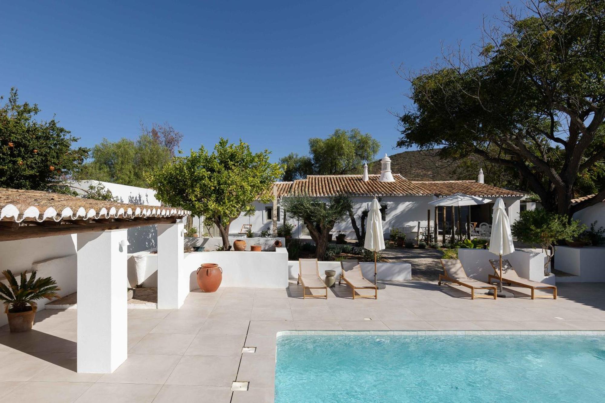 Amago Guesthouse Santa Barbara de Nexe Exterior photo
