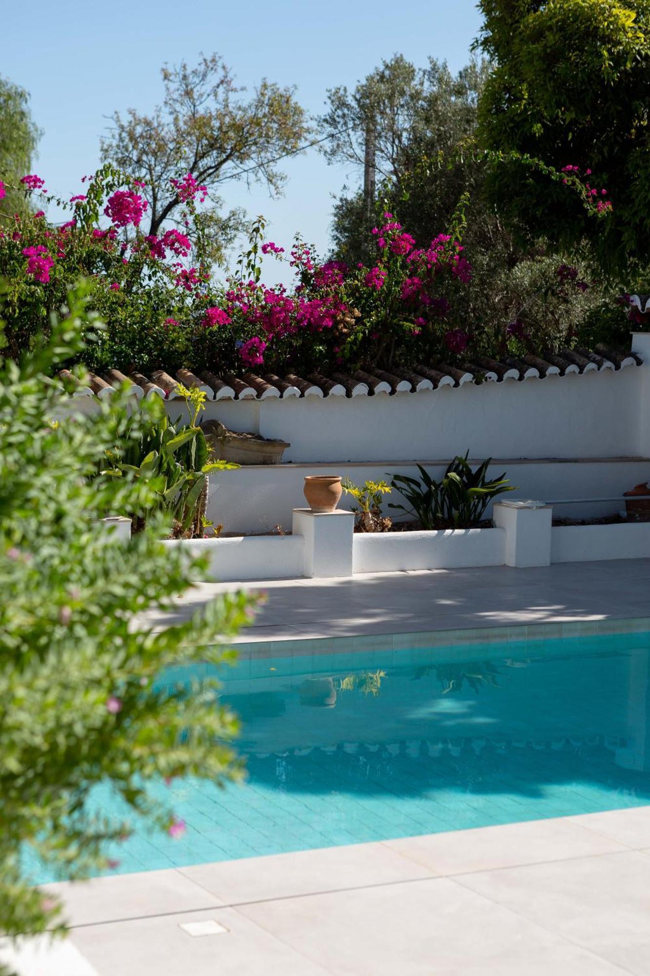 Amago Guesthouse Santa Barbara de Nexe Exterior photo